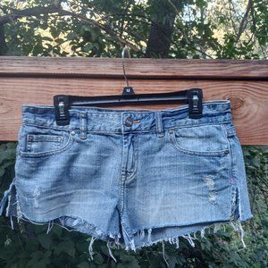 Victoria's Secret Pink distressed denim cutoff daisy duke short shorts